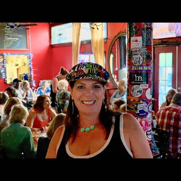 Meet your Posher, Anna - Picture 15 of 16